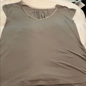 Lulu lemon gray stripe shirt